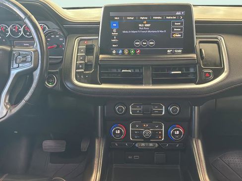 Used 2021 Chevrolet Tahoe RST w/ Luxury Package RWD image 32