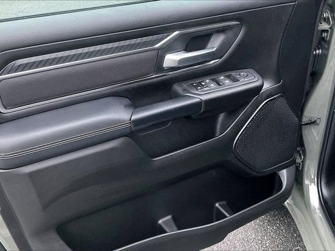 New 2026 RAM 1500 4x4 Crew Cab image 27