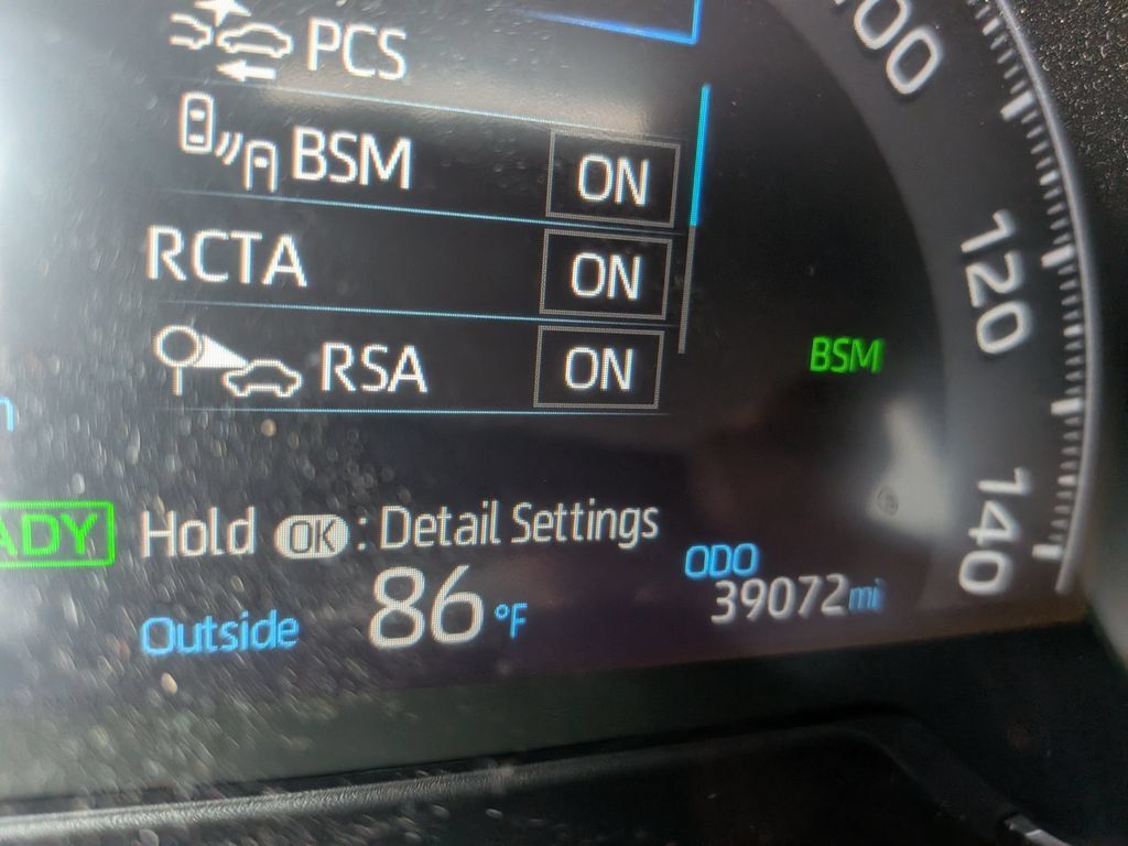 Used 2023 Toyota RAV4 XSE AWD/4WD image 17
