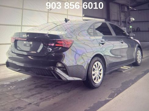 Used 2024 Kia Forte LX image 2