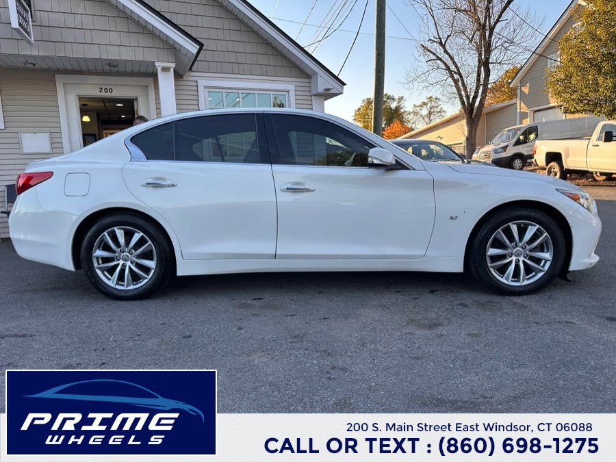 Used 2015 INFINITI Q50 AWD w/ Moonroof Package image 8