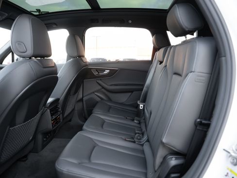 New 2026 Audi Q7 3.0T Premium Plus AWD/4WD image 26