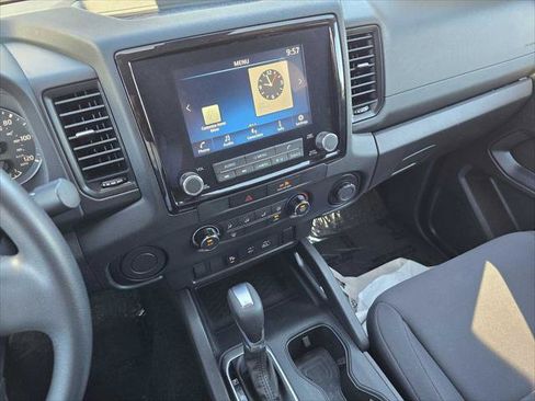 Used 2022 Nissan Frontier S w/ Technology Package RWD image 25