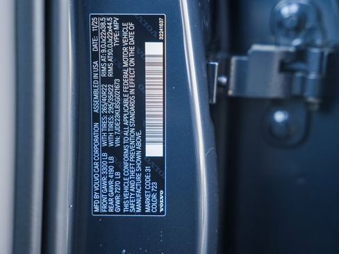 New 2025 Volvo EX90 Ultra w/ Protection Package Premier image 35