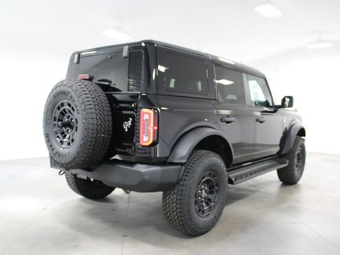 New 2026 Ford Bronco Outer Banks w/ Sasquatch Package AWD/4WD image 11