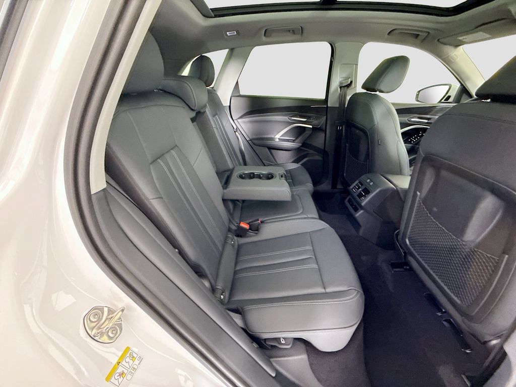 Used 2026 Audi Q5 Premium AWD/4WD image 22