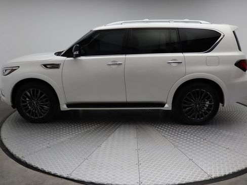 Used 2024 INFINITI QX80 Sensory image 12