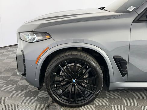Used 2024 BMW X5 sDrive40i w/ M Sport Package RWD image 11