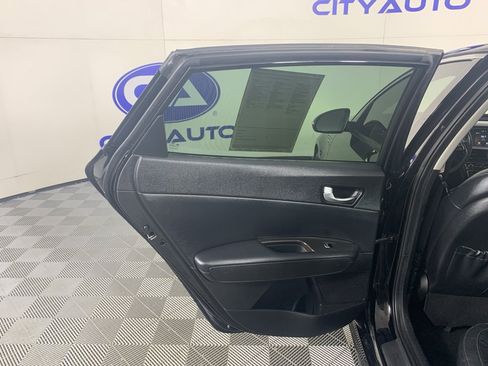 Used 2019 Kia Optima EX image 30