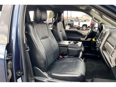 Used 2017 Ford F350 Lariat w/ Chrome Package image 8