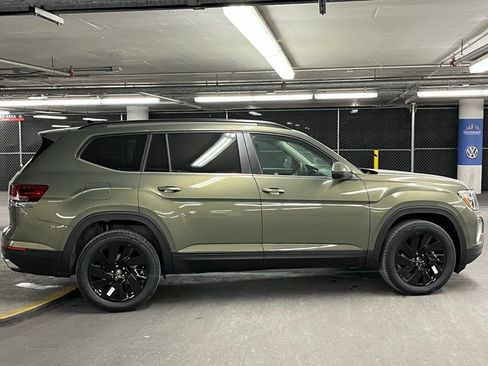 New 2026 Volkswagen Atlas SE image 41