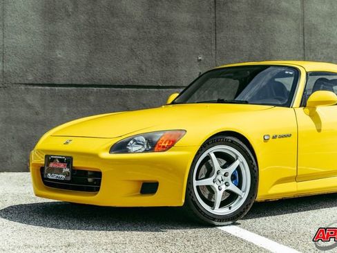 Used 2001 Honda S2000 image 40