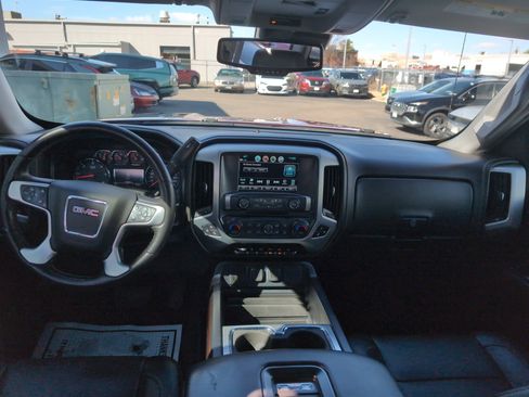Used 2018 GMC Sierra 1500 SLT image 35