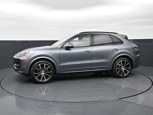 New 2026 Porsche Cayenne AWD/4WD image 2
