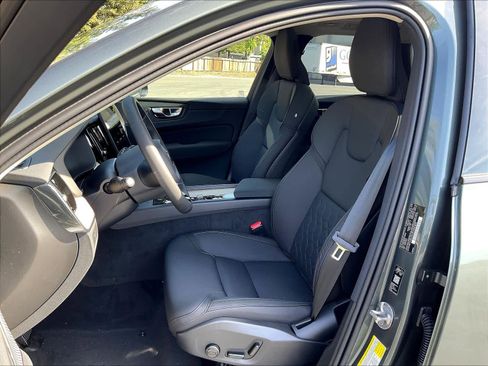 New 2026 Volvo XC60 B5 Plus w/ Protection Package Premier image 11