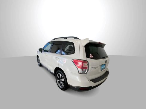 Used 2018 Subaru Forester 2.5i Premium image 6