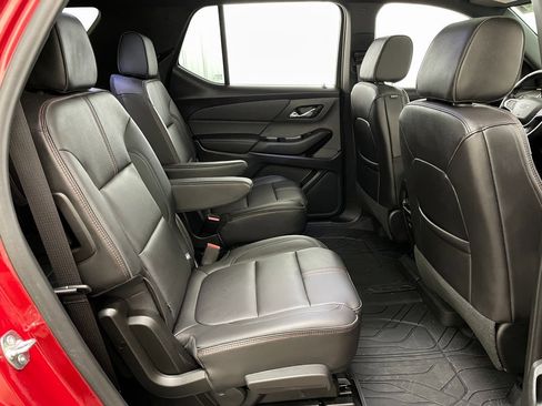 Used 2023 Chevrolet Traverse RS w/ LPO, Floor Liner Package image 43