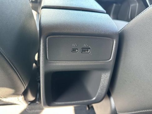 Used 2025 Chevrolet Trax LT w/ Driver Confidence Package FWD image 21