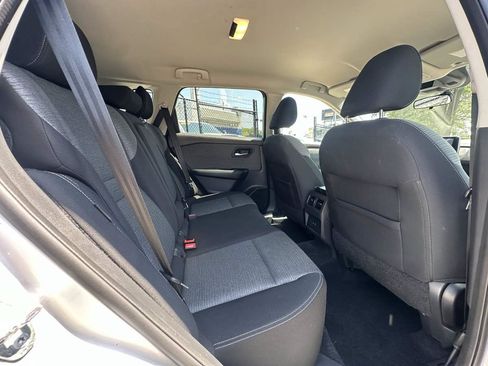 Used 2021 Nissan Rogue SV FWD image 32