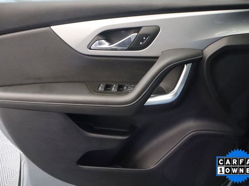 Used 2025 Chevrolet Blazer LT image 33