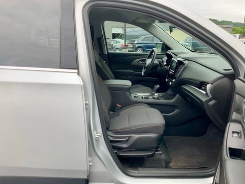 Used 2018 Chevrolet Traverse LS FWD image 27