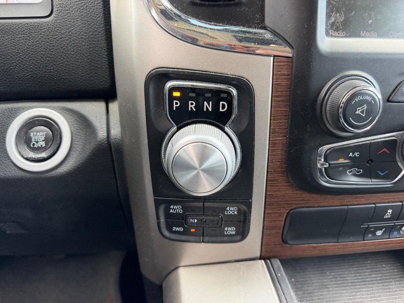 Used 2015 RAM 1500 Laramie w/ Convenience Group AWD/4WD image 14