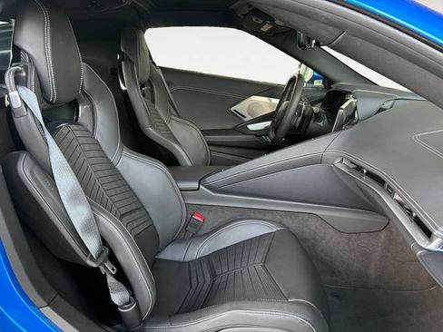 Used 2024 Chevrolet Corvette Stingray Preferred Cpe w/ Z51 Performance Package RWD image 12