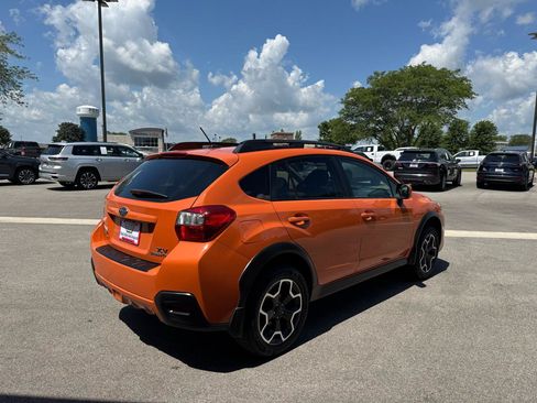 Used 2014 Subaru Crosstrek 2.0i Limited AWD/4WD image 6