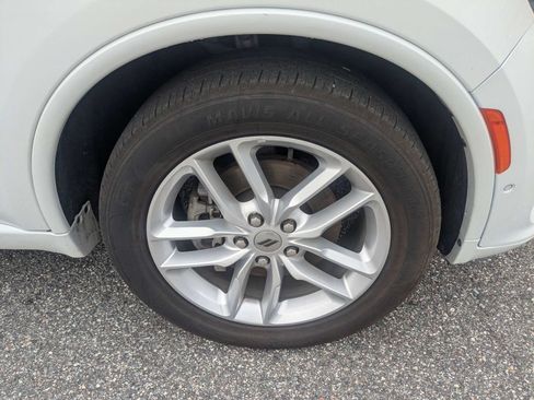 Used 2024 Dodge Durango GT RWD image 11