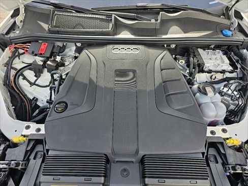 New 2026 Audi Q7 2.0T Premium image 8