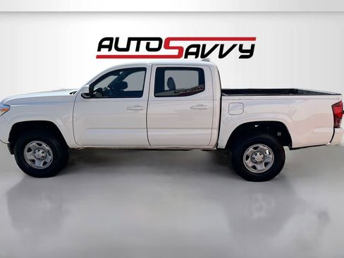 Used 2023 Toyota Tacoma SR AWD/4WD image 4