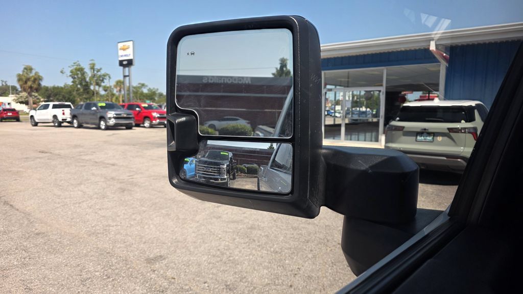 Used 2025 GMC Sierra 2500 AT4 AWD/4WD image 20
