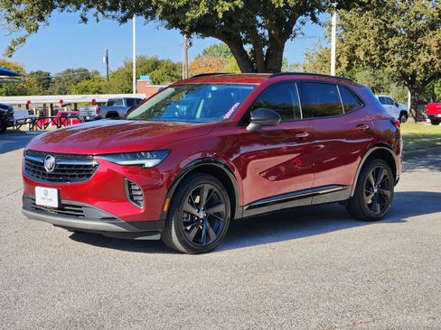 Used 2023 Buick Envision Preferred image 3
