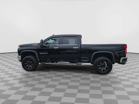 Used 2020 Chevrolet Silverado 2500 LTZ w/ LTZ Convenience Package AWD/4WD image 5