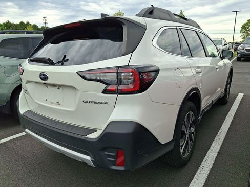Certified 2021 Subaru Outback Limited AWD/4WD image 6
