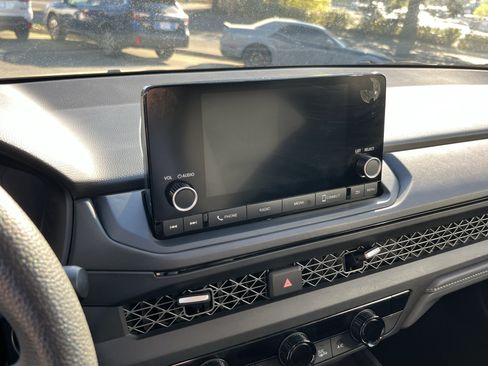 Used 2024 Honda Accord EX image 21