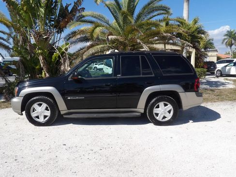 Used 2003 Chevrolet TrailBlazer LTZ image 3