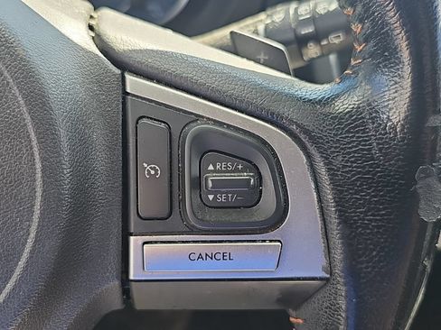 Used 2016 Subaru Crosstrek 2.0i Limited w/ Popular Package #2 AWD/4WD image 11