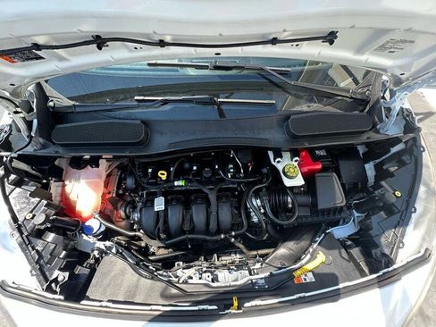 Used 2022 Ford Transit Connect XL image 32