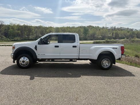 Used 2021 Ford F450 XL w/ STX Appearance Package image 3