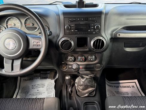 Used 2011 Jeep Wrangler Unlimited Sport AWD/4WD image 19