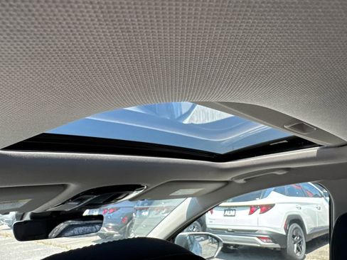 New 2026 Hyundai Tucson SEL image 13