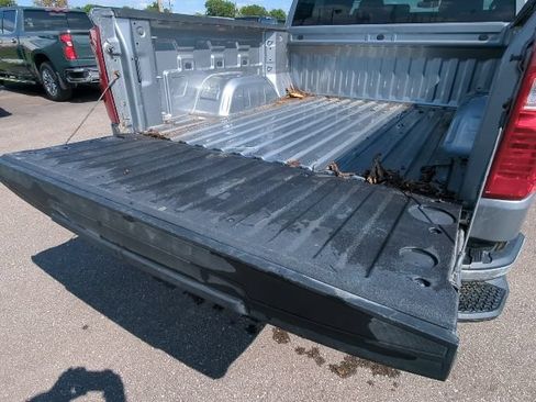 Used 2023 Chevrolet Silverado 1500 LT AWD/4WD image 34