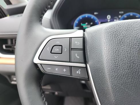 Used 2025 Toyota Grand Highlander FWD image 21