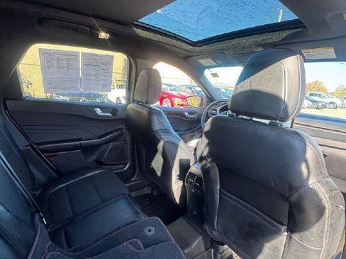 Used 2023 Ford Escape ST-Line w/ Tech Pack #1 AWD/4WD image 21