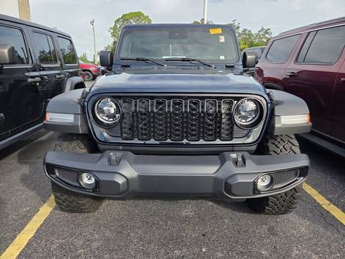 Certified 2025 Jeep Wrangler Sport AWD/4WD image 2