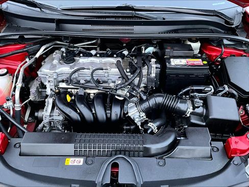 Used 2021 Toyota Corolla LE image 29