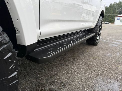 Used 2022 Toyota 4Runner SR5 Premium image 22