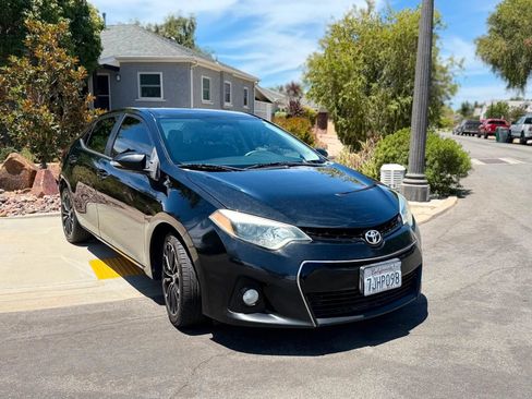 Used 2015 Toyota Corolla S w/ Protection Package FWD image 1