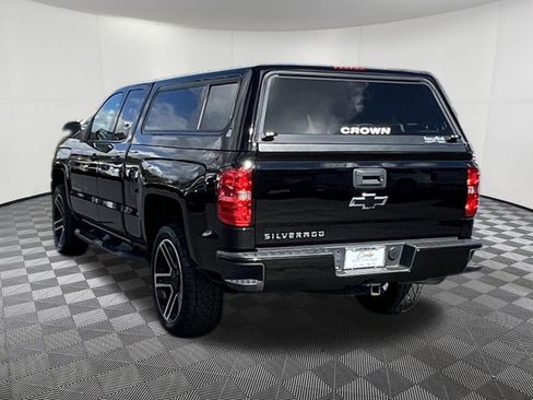 Used 2018 Chevrolet Silverado 1500 Custom w/ LPO, Black Pack AWD/4WD image 4